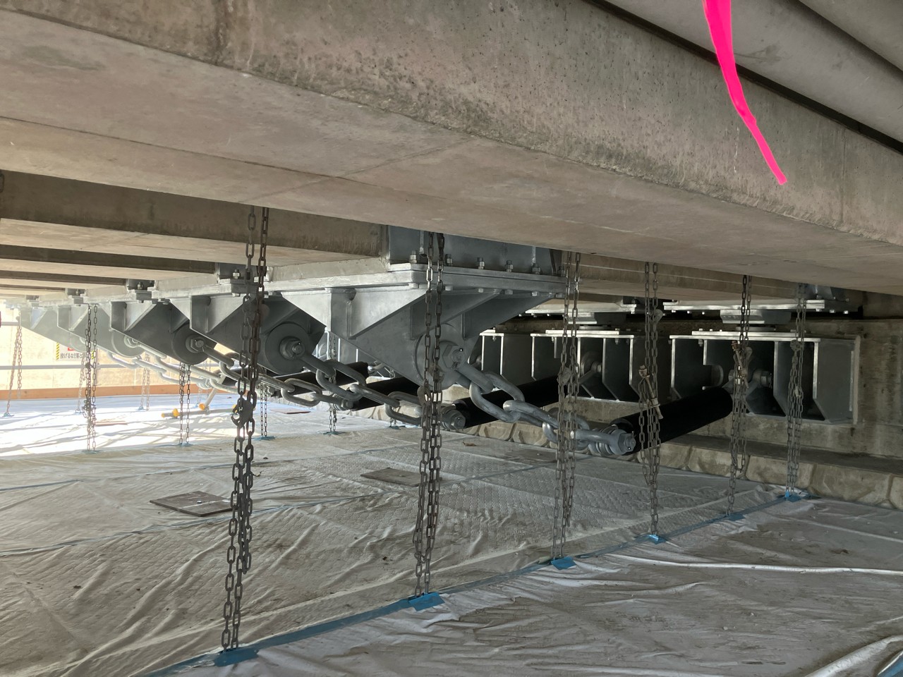 令和６年度　三島富士線橋梁耐震対策工事（牧堰橋耐震補強・補修工）