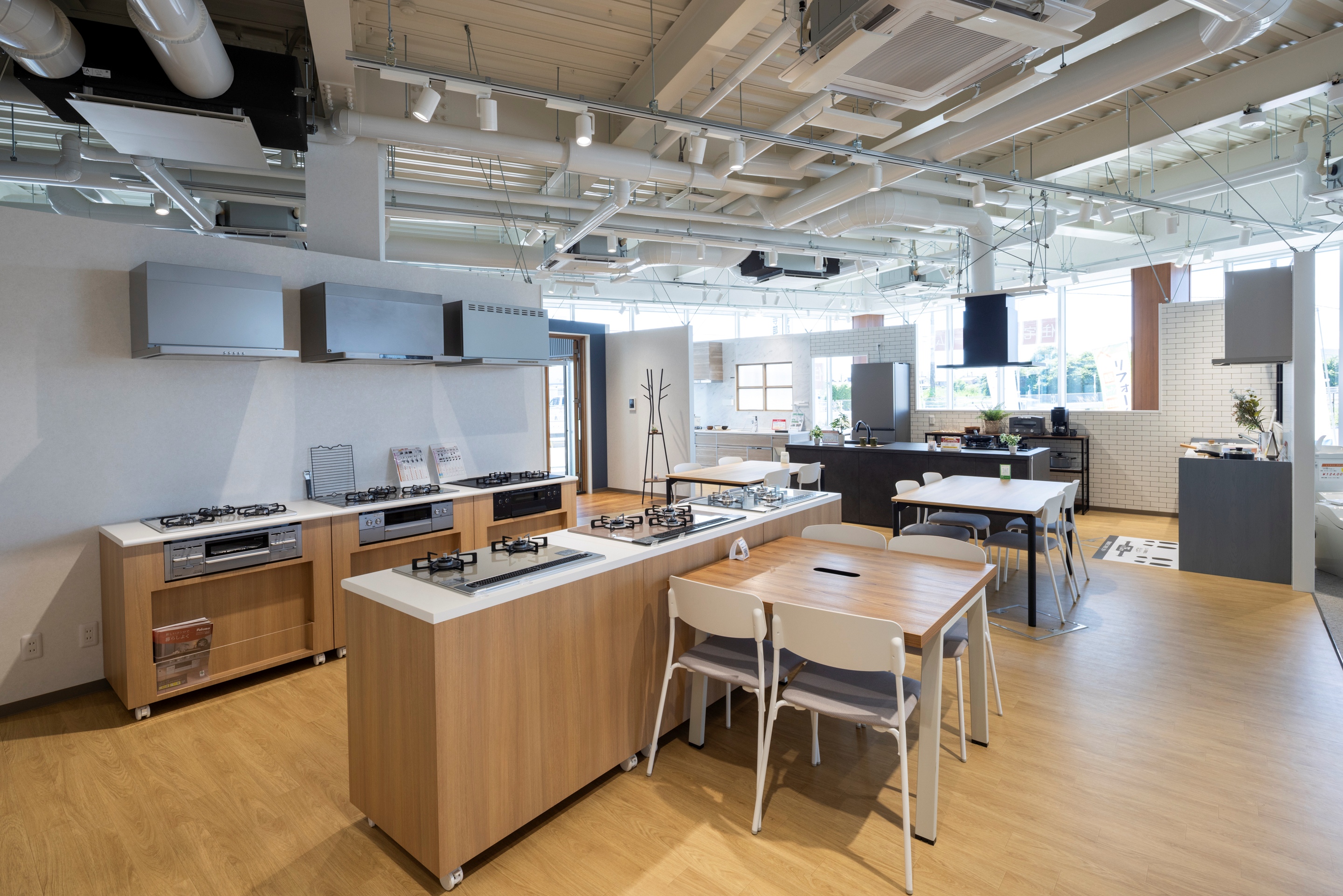 鈴与商事株式会社　豊橋支店