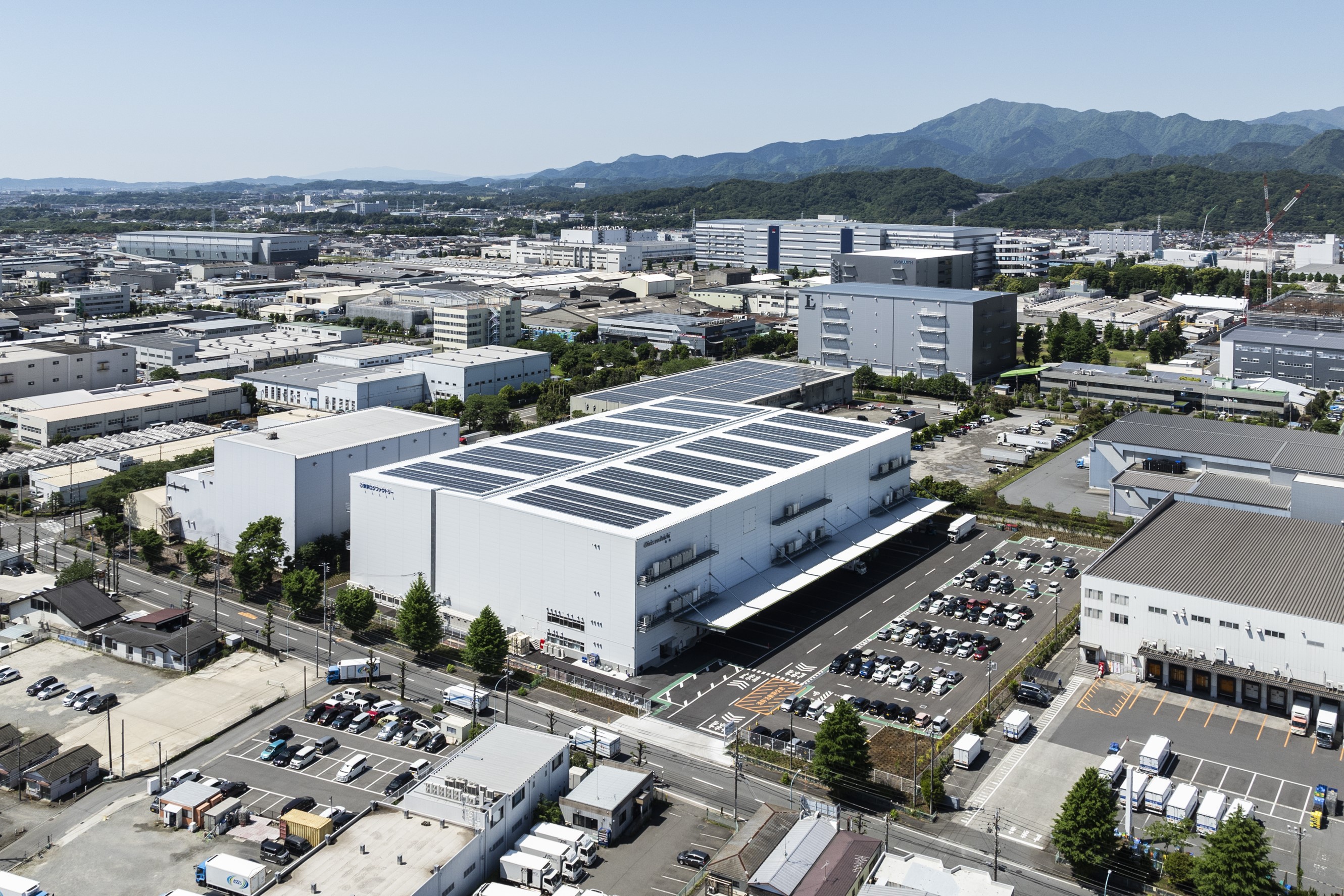 IIF厚木ロジスティクスセンターⅢ