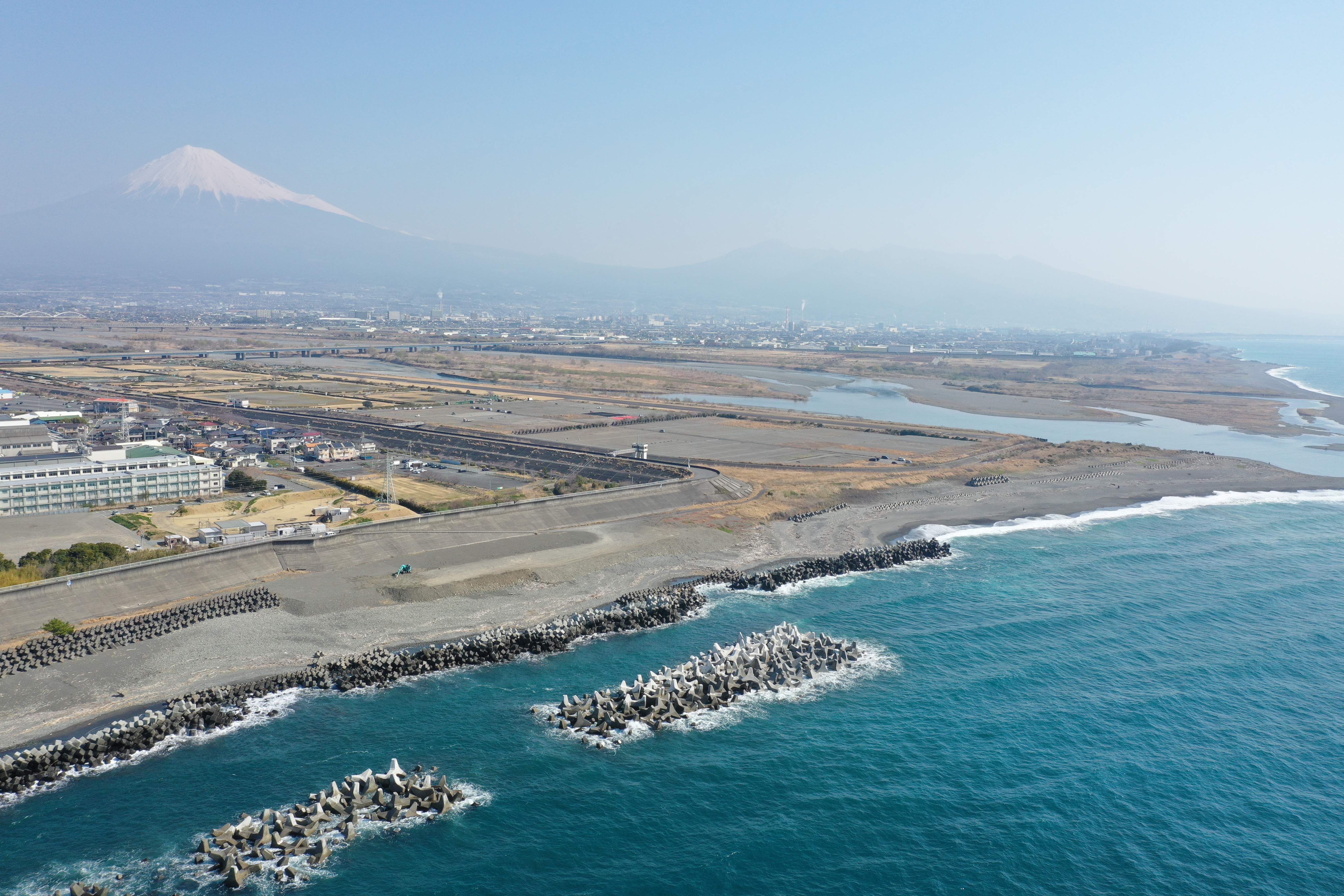 令和6年度　富士海岸蒲原工区日の出離岸堤工事