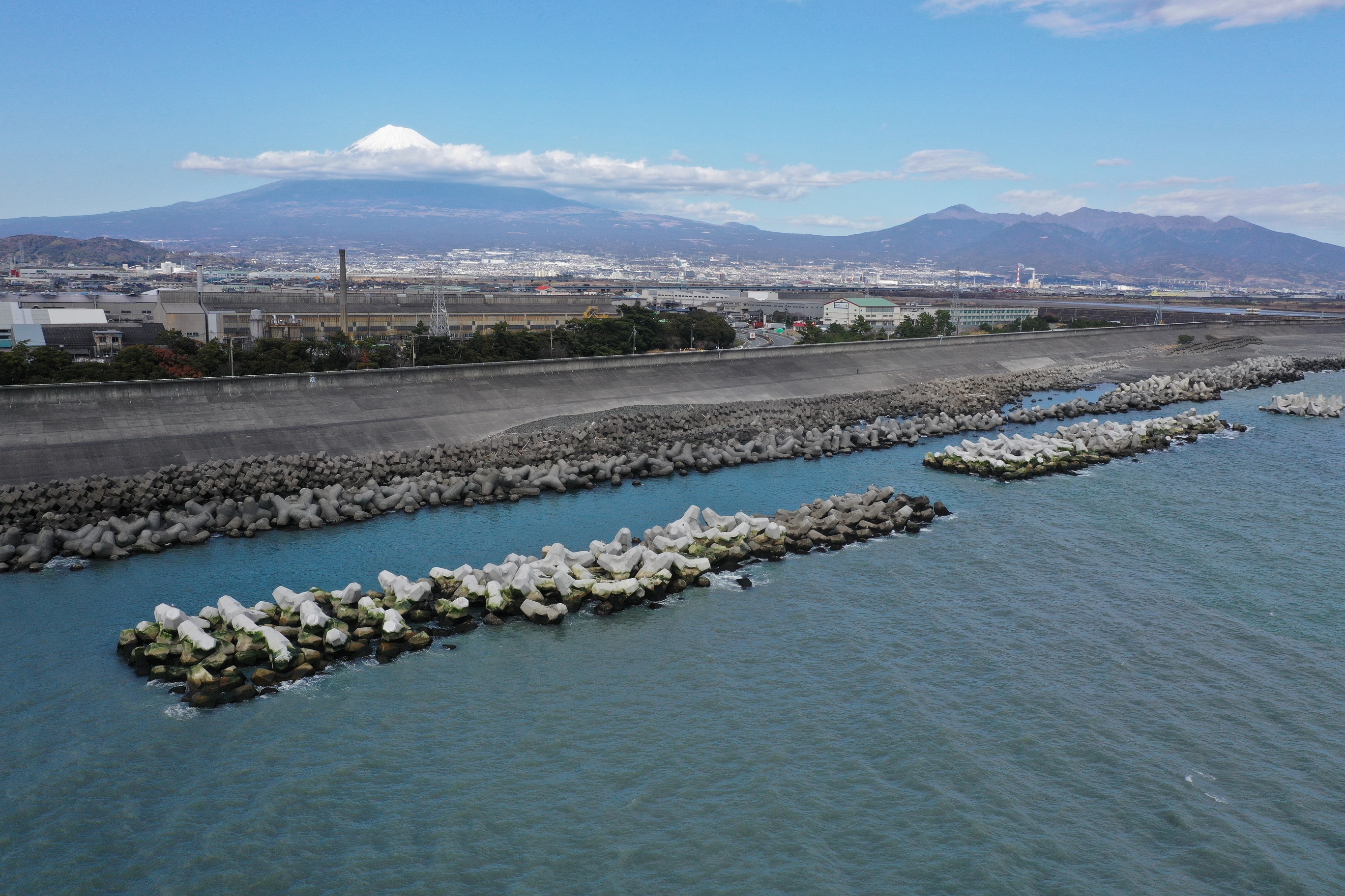 令和元年度　富士海岸蒲原日の出離岸堤工事