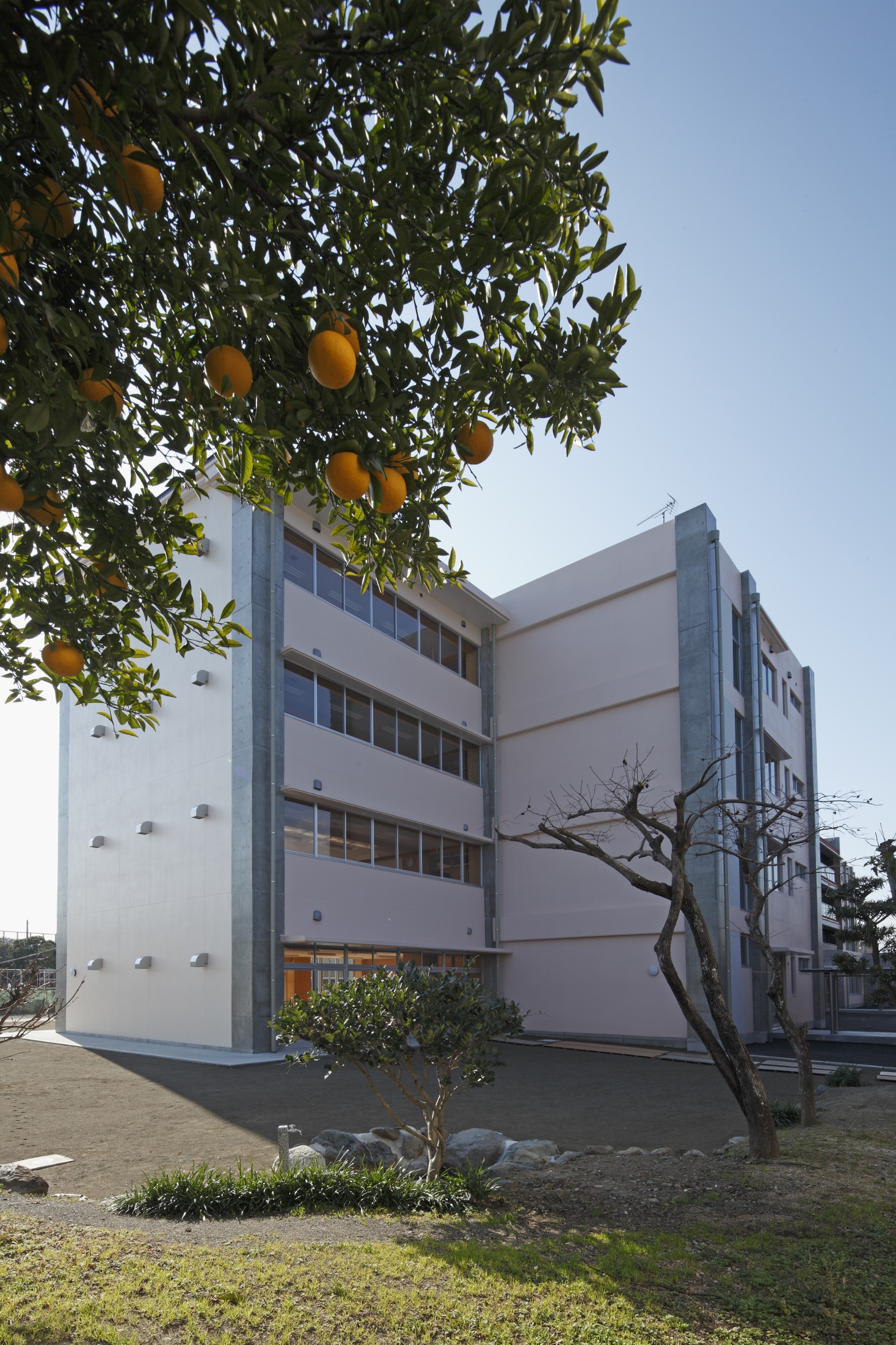 静岡市立清水飯田東小学校　校舎