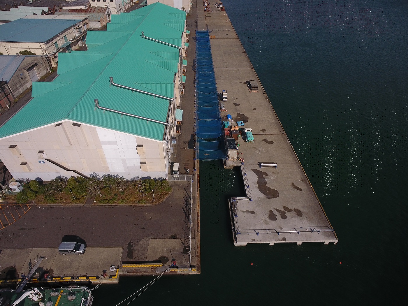 令和元年度　清水港日の出岸壁（－12m）撤去工事