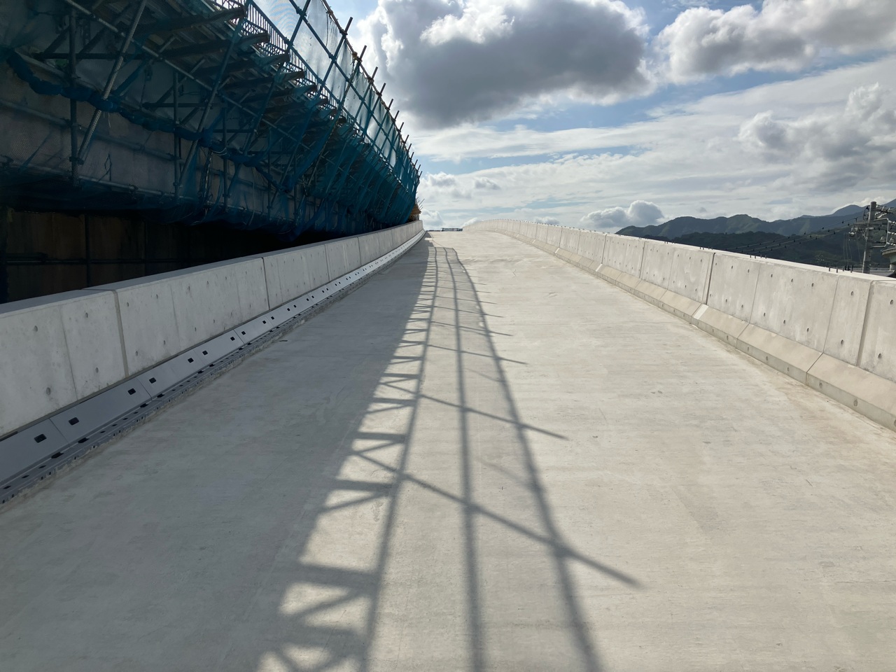 令和5年度　1号清水立体尾羽地区道路建設工事