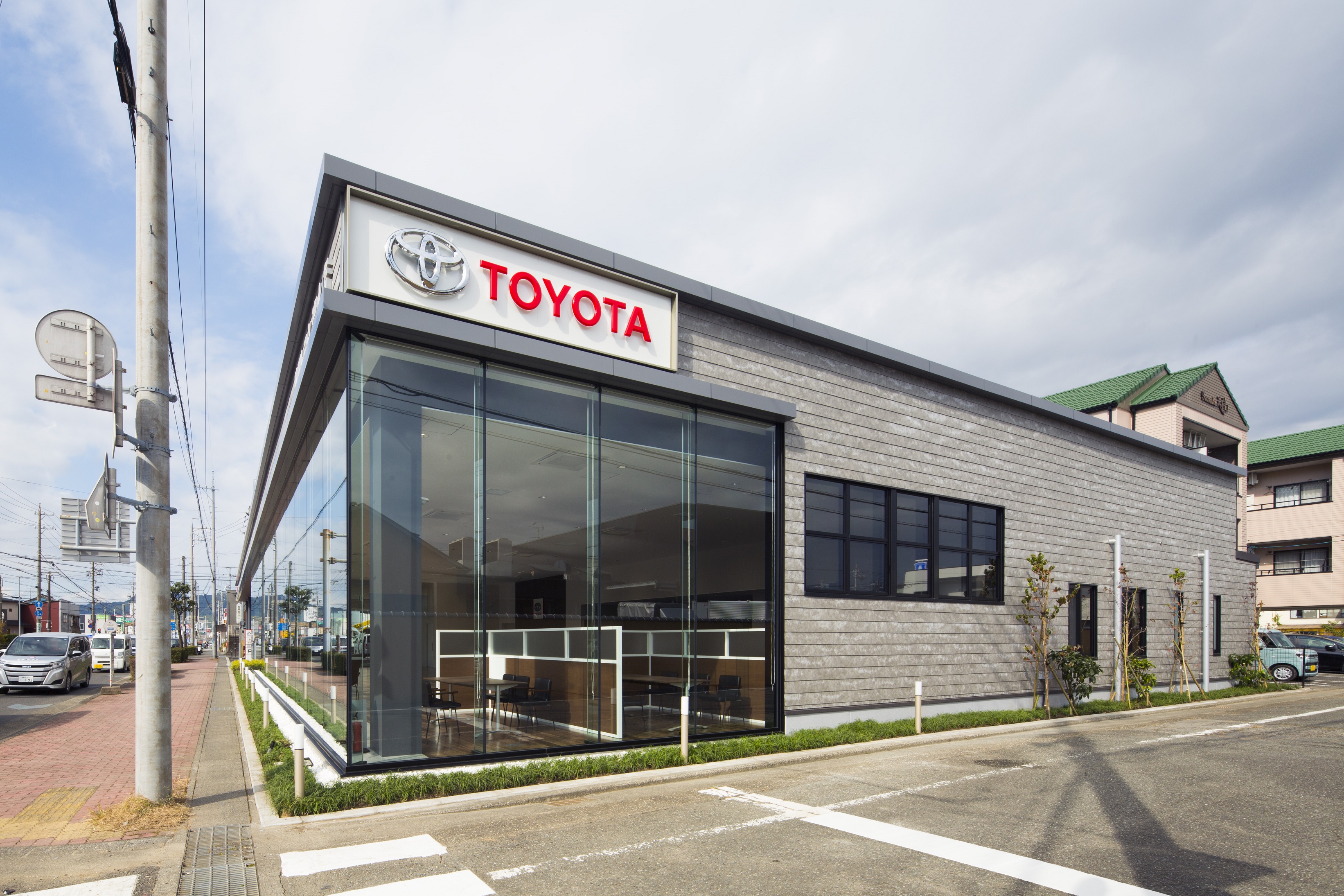 静岡トヨタ自動車株式会社　清水店