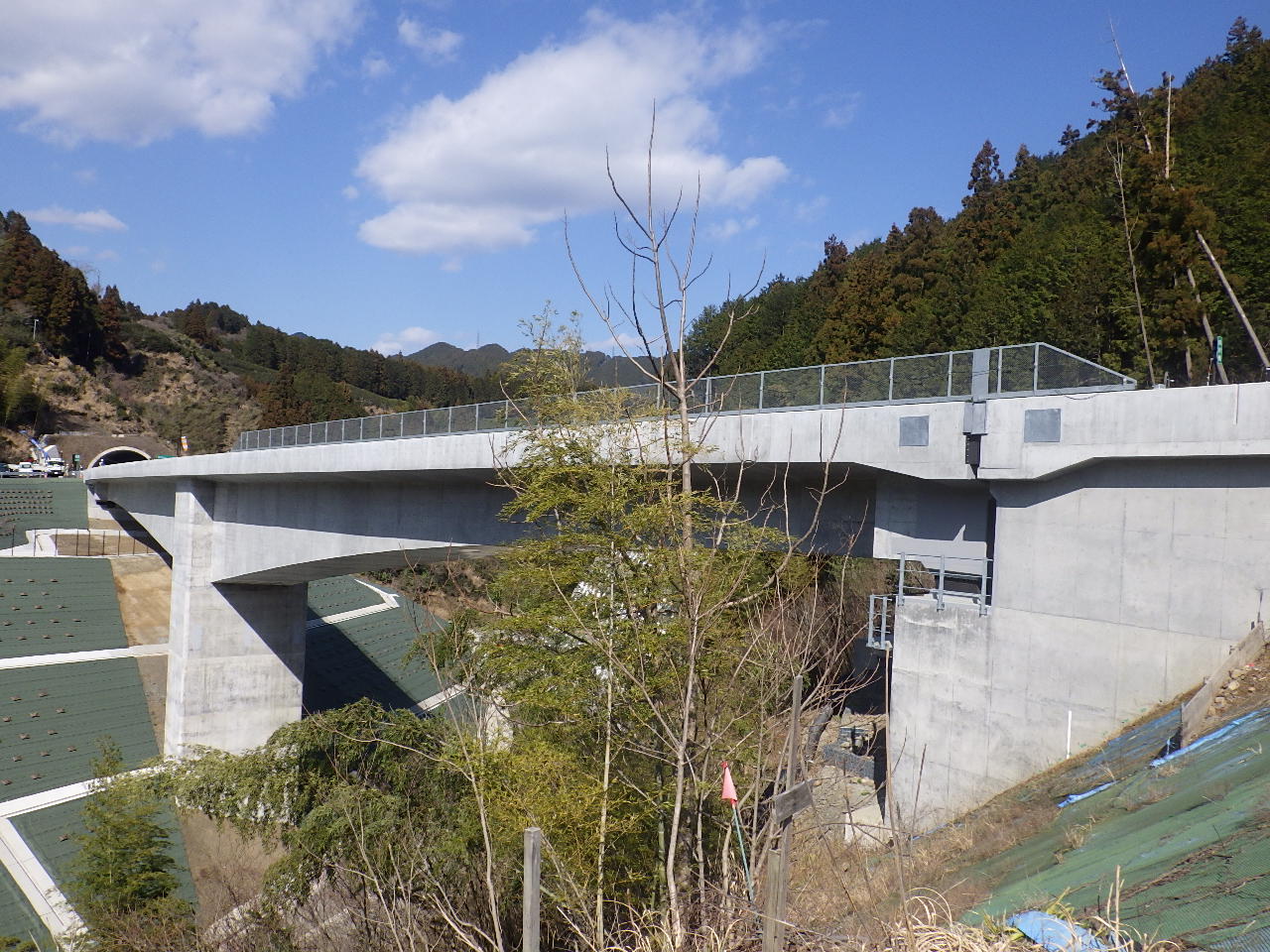 中部横断自動車道　高山工事