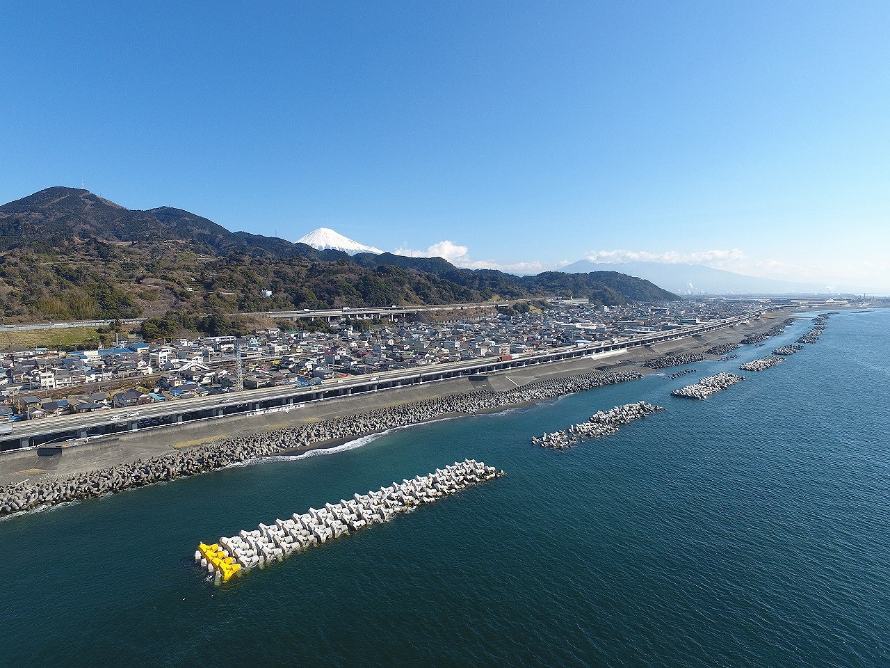 H28　富士海岸蒲原堰沢西離岸堤工事