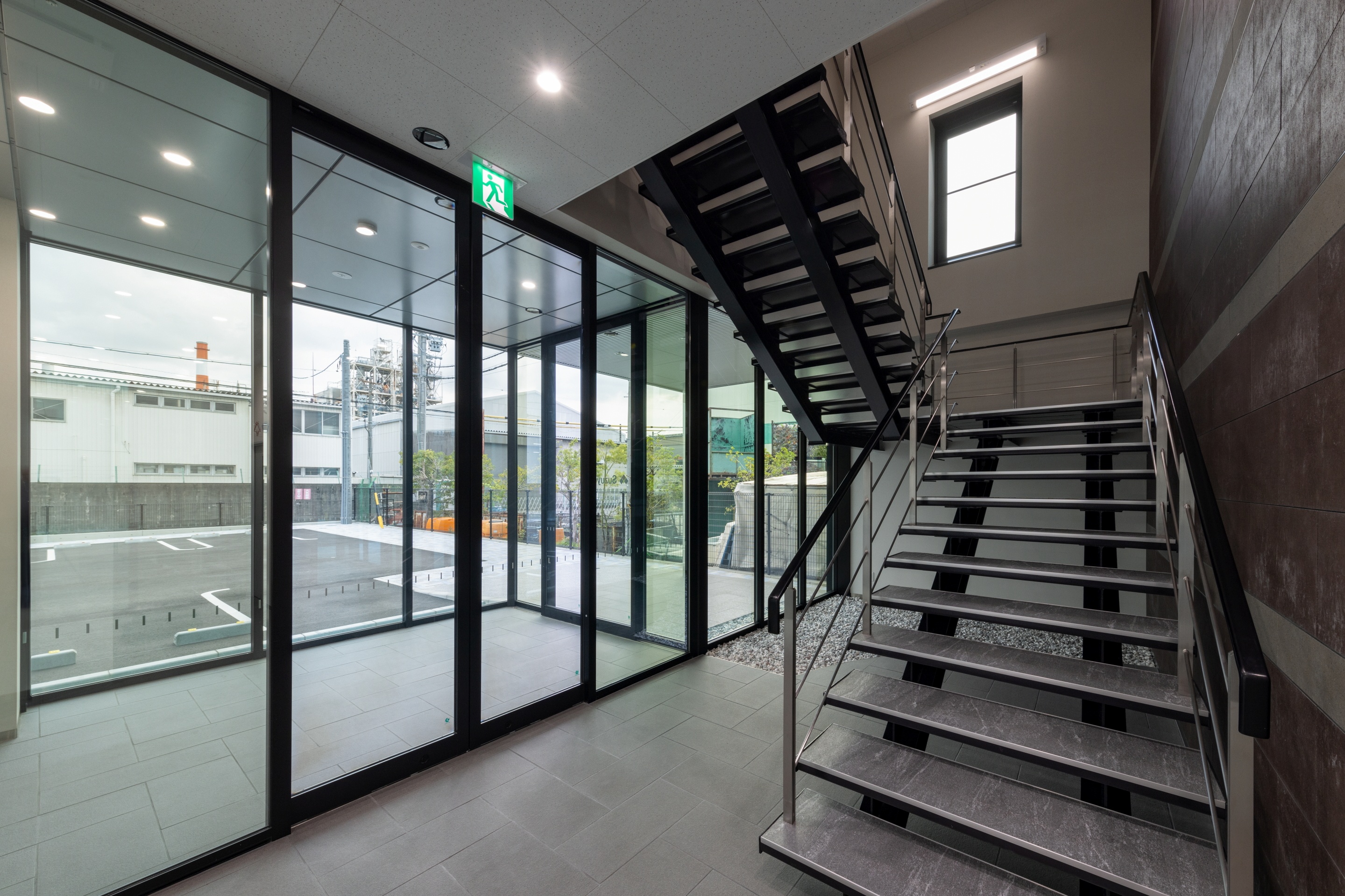 鈴与商事株式会社　岡崎支店