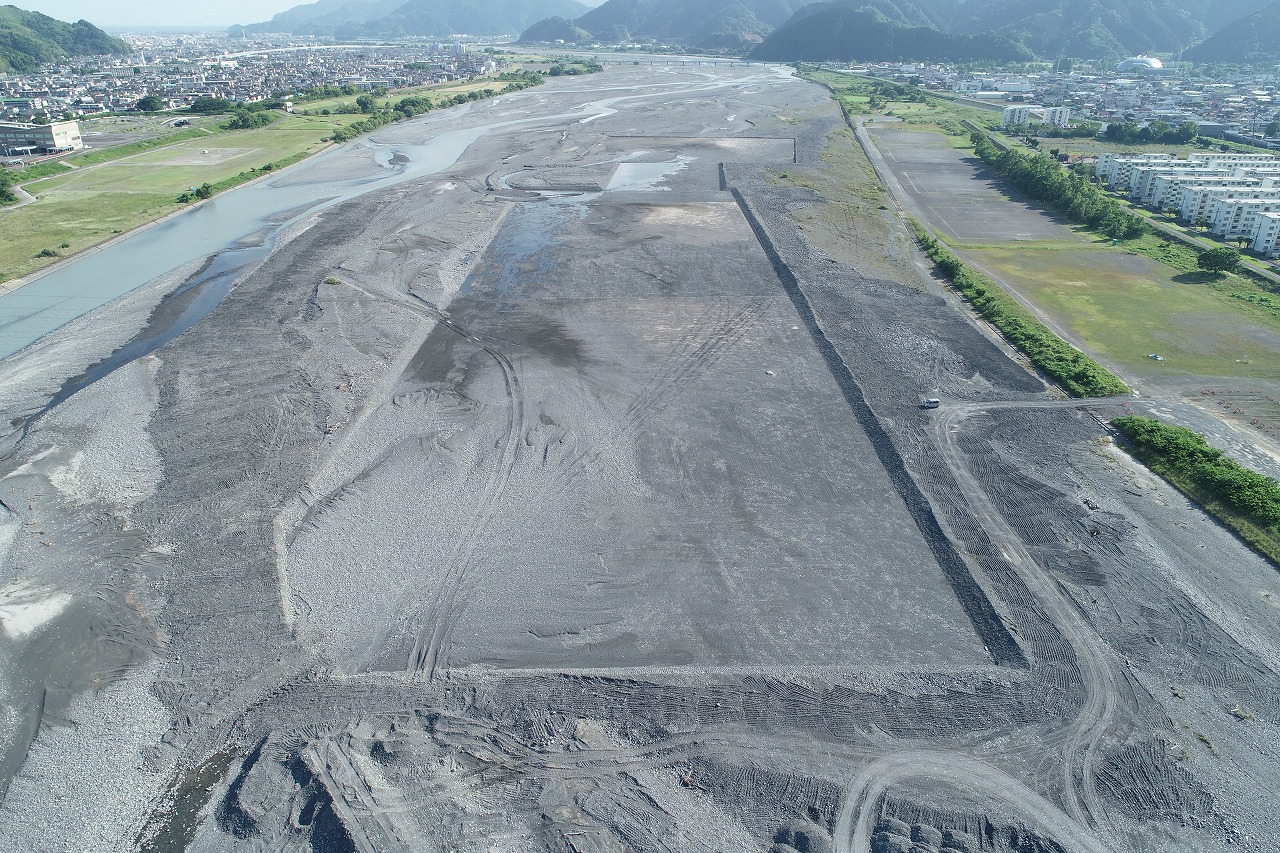 令和2年度　清水西海岸高潮対策工事（養浜第2工区）