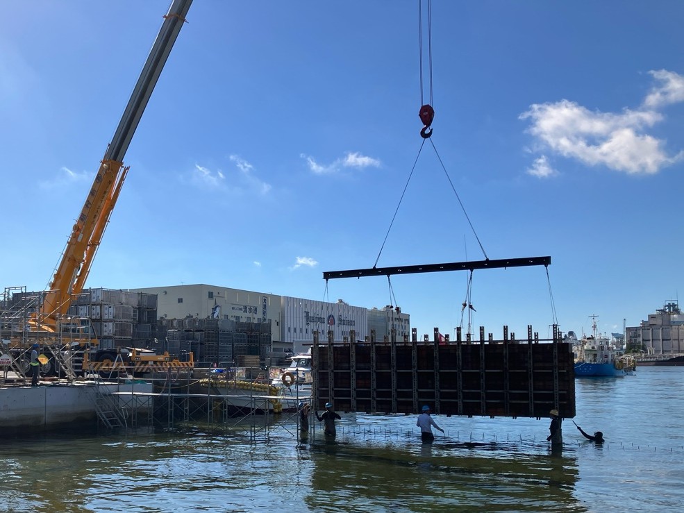 令和6年度　清水港局部改良等江尻船揚場新設工事